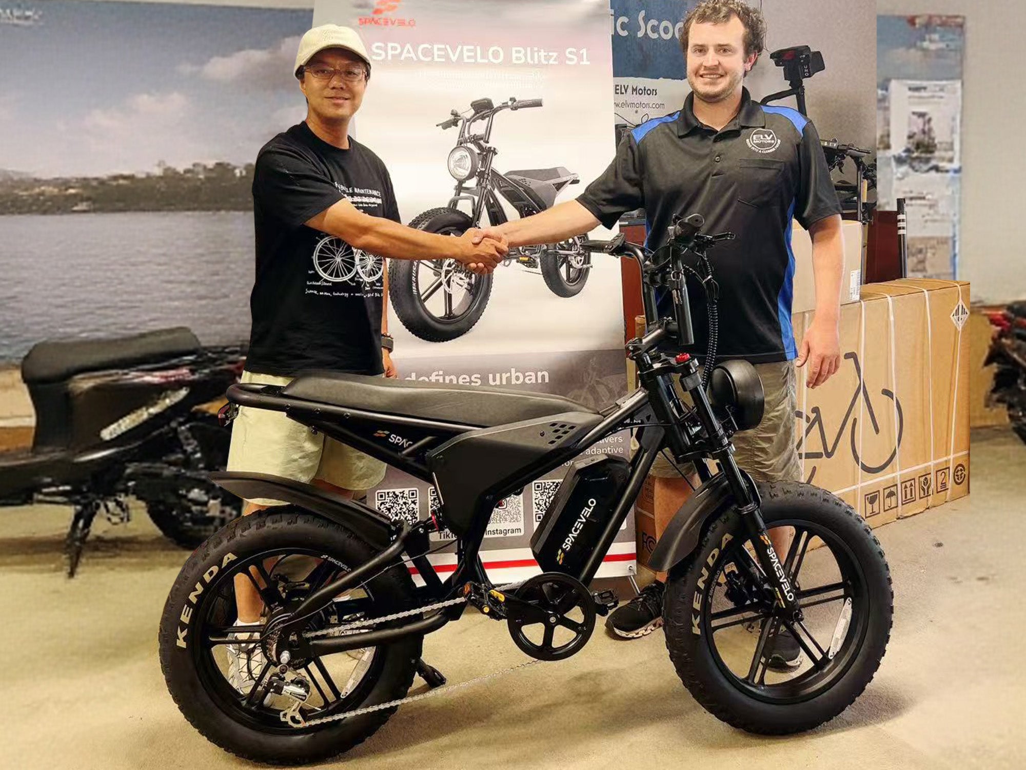 A powerful 750W (1200W peak) e-bike with over 100 miles of range delivers ultimate riding freedom. This premium e-bike features a powerful 750W (1200W peak) motor with 95Nm of torque, delivering exceptional performance and making easy work of steep hills. Its long-lasting battery with over 100 miles of range eliminates range anxiety, making it ideal for long commutes and weekend adventures. Wide, all-terrain-designed tires provide exceptional stability on city streets, gravel roads, and dirt trails.