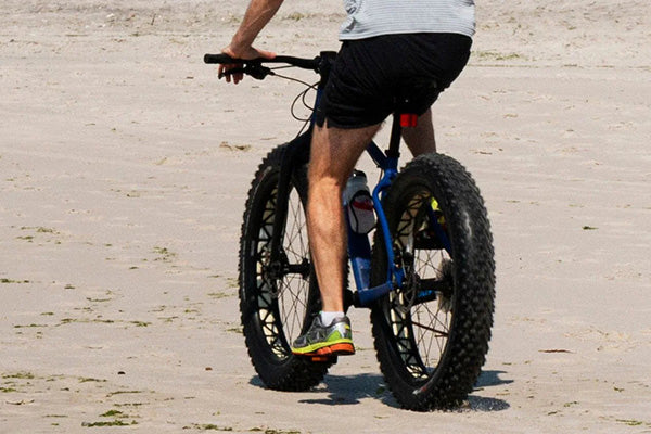 Meet the SpaceVelo Terra X1—where urban sophistication seamlessly blends with electric power. Designed for the modern commuter, this e-bike delivers a perfect balance of speed, range, and agility to transform your daily travels.