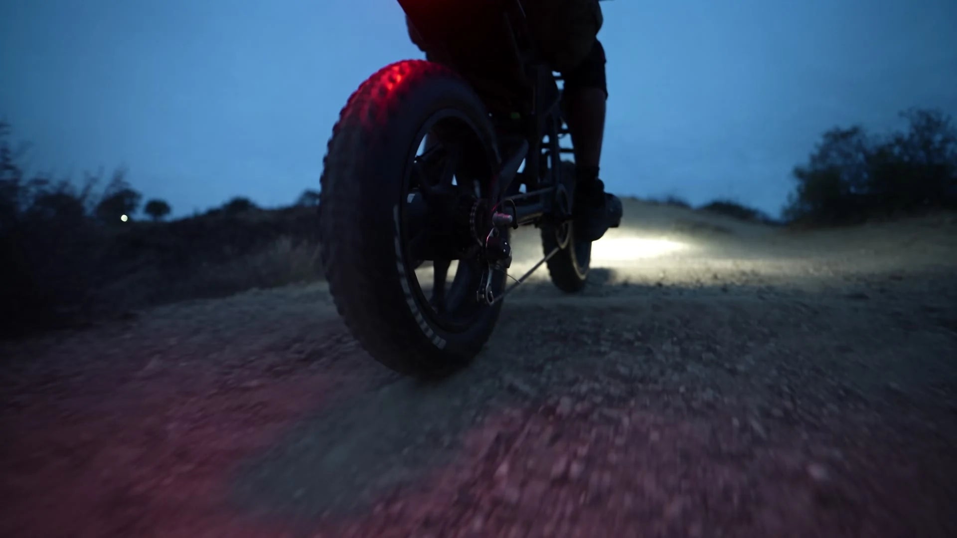 SpaceVelo S1 riding scene